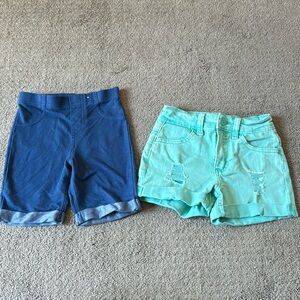 Girls size 6 shorts